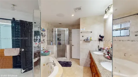 3920 NW 36th Avenue Lauderdale Lakes FL 33309