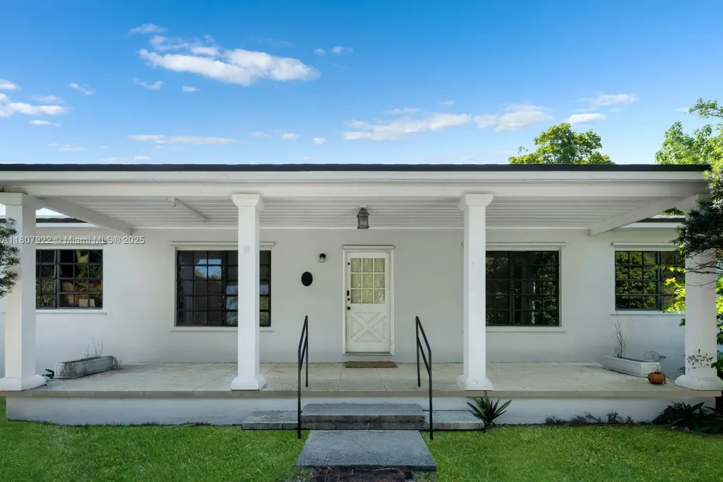 29801 SW 184th Court Homestead FL 33030