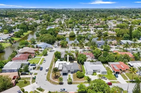 5390 SW 10th Court Margate FL 33068