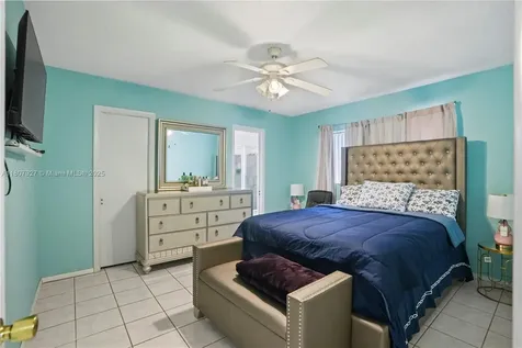 5390 SW 10th Court Margate FL 33068