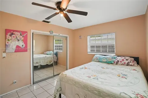 5390 SW 10th Court Margate FL 33068