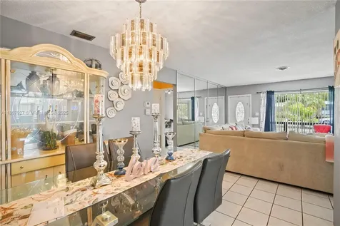 5390 SW 10th Court Margate FL 33068