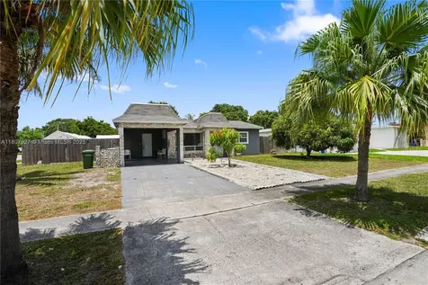 5390 SW 10th Court Margate FL 33068