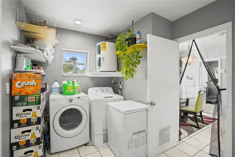 5390 SW 10th Court Margate FL 33068