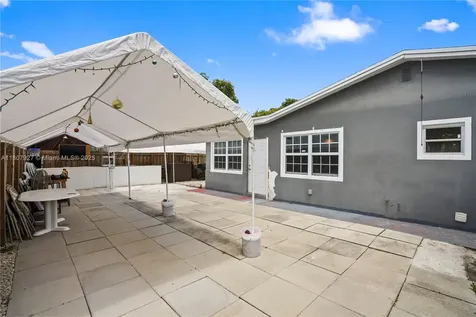 5390 SW 10th Court Margate FL 33068