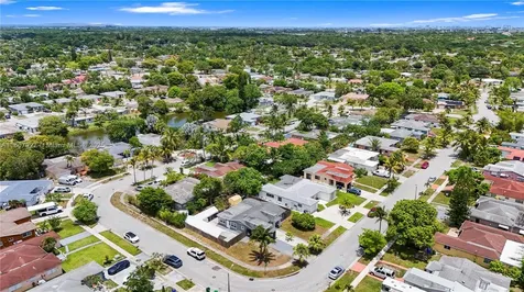 5390 SW 10th Court Margate FL 33068