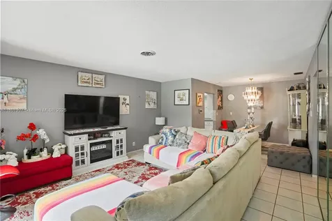5390 SW 10th Court Margate FL 33068