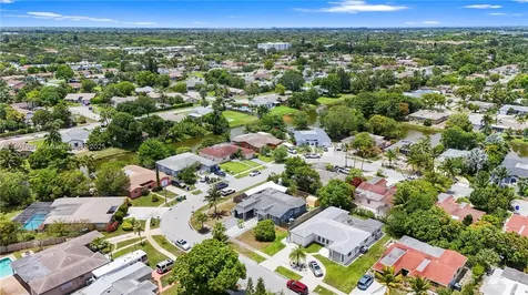 5390 SW 10th Court Margate FL 33068