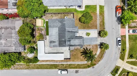 5390 SW 10th Court Margate FL 33068