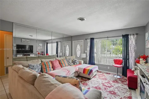 5390 SW 10th Court Margate FL 33068