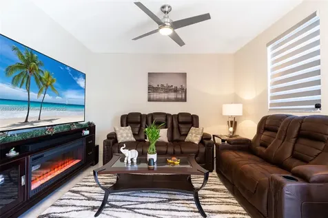 5421 NW 27th Street Margate FL 33063