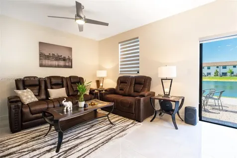 5421 NW 27th Street Margate FL 33063