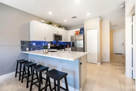 5421 NW 27th Street Margate FL 33063
