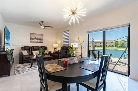 5421 NW 27th Street Margate FL 33063
