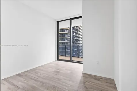 801 S Miami Avenue Miami FL 33130