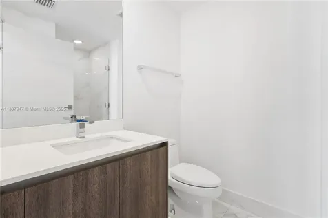 801 S Miami Avenue Miami FL 33130