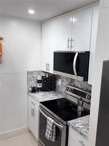 8260 SW 210th Street Cutler Bay FL 33189