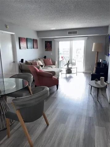 8260 SW 210th Street Cutler Bay FL 33189