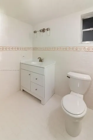447 NE 195th Street Miami FL 33179