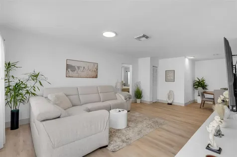 12946 SW 47th Terrace Miami FL 33175
