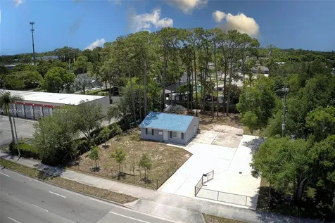 4736 Lake Worth Road Green Acres FL 33463