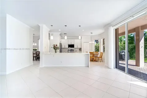 850 Nandina Drive Weston FL 33327