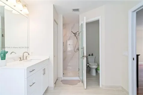 850 Nandina Drive Weston FL 33327