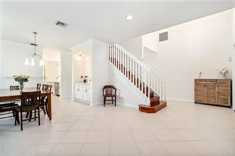 850 Nandina Drive Weston FL 33327