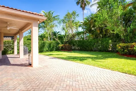 850 Nandina Drive Weston FL 33327