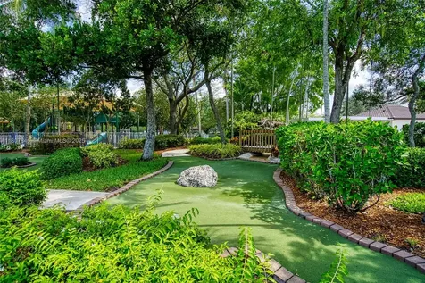 850 Nandina Drive Weston FL 33327
