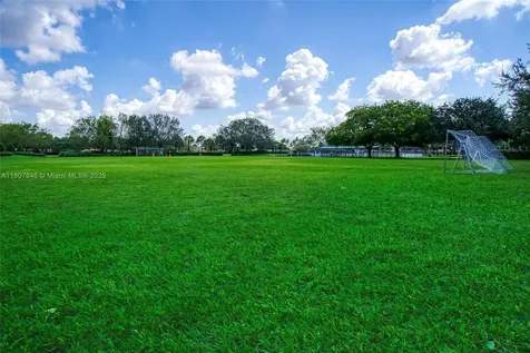 850 Nandina Drive Weston FL 33327