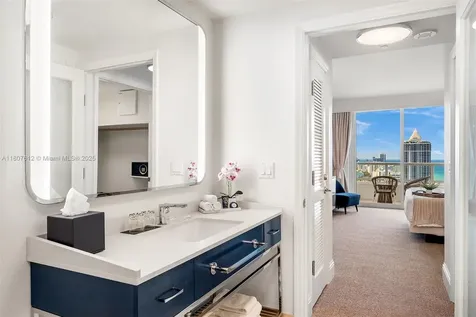 4401 Collins Avenue Miami Beach FL 33140