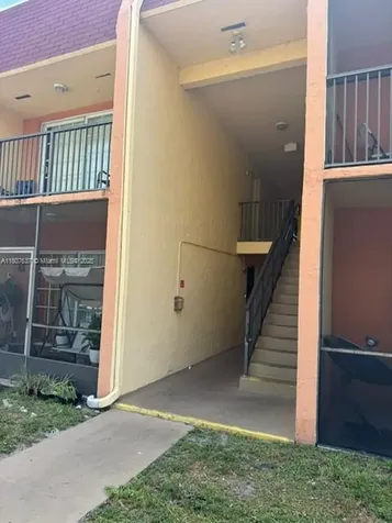 2970 NW 55th Avenue Lauderhill FL 33313