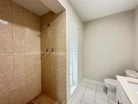 18735 SW 99th Road Cutler Bay FL 33157