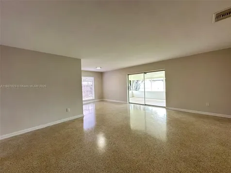 18735 SW 99th Road Cutler Bay FL 33157