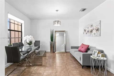 3508 W 88th Terrace Hialeah FL 33018