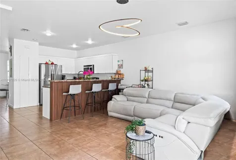 3508 W 88th Terrace Hialeah FL 33018