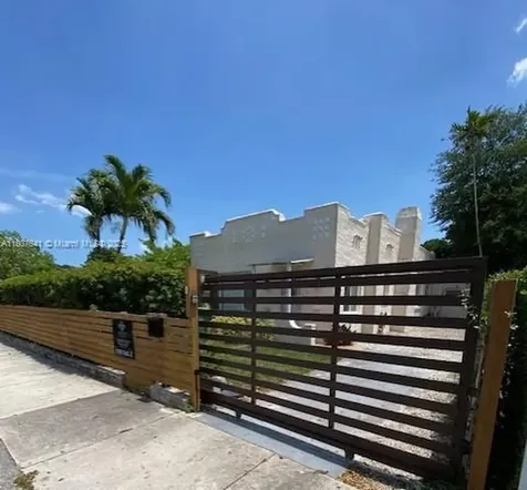 1074 NW 49th Street Miami FL 33127