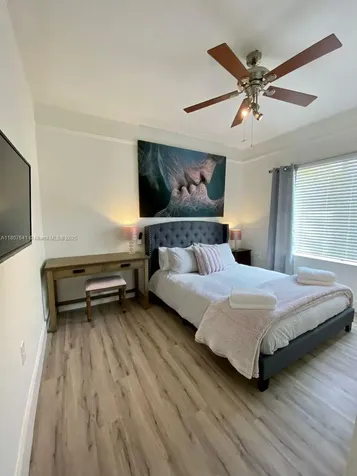 1074 NW 49th Street Miami FL 33127