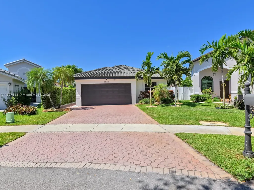 17654 SW 5th Court Pembroke Pines FL 33029
