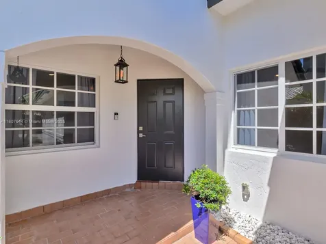 17654 SW 5th Court Pembroke Pines FL 33029