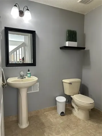 11921 SW 153rd Place Miami FL 33196