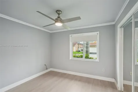 731 Briarwood Terrace Davie FL 33325