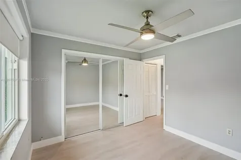 731 Briarwood Terrace Davie FL 33325