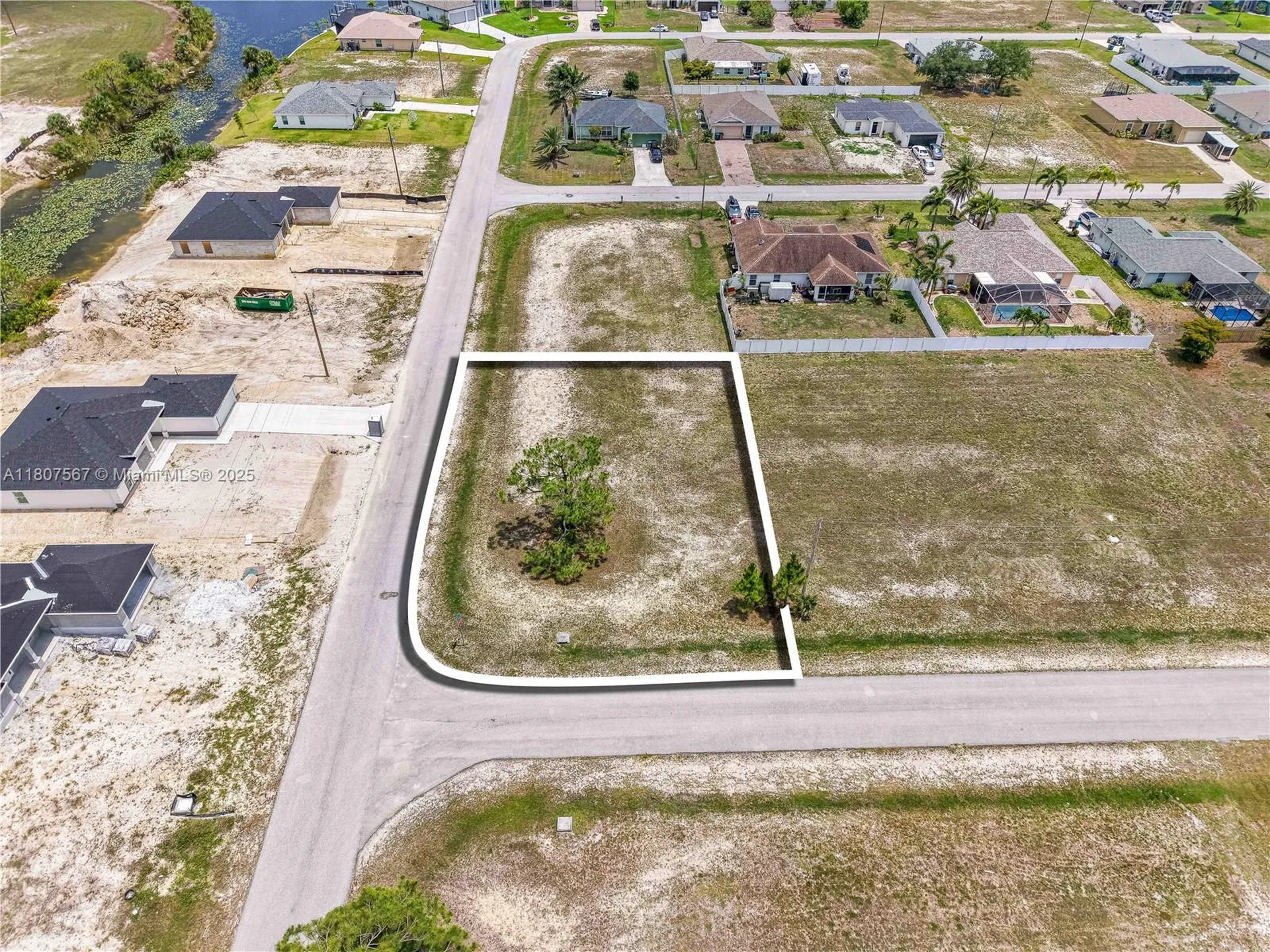 1104 NE 40th Street Other City - In The State Of Florida FL 33914