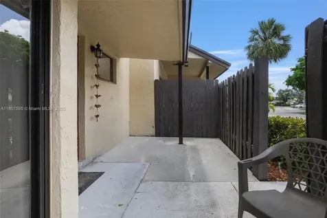 131 SW 97th Avenue Pembroke Pines FL 33025