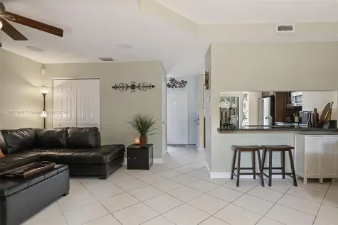 131 SW 97th Avenue Pembroke Pines FL 33025