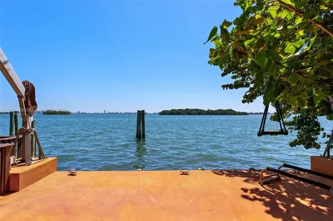 5725 N Bayshore Drive Miami FL 33137