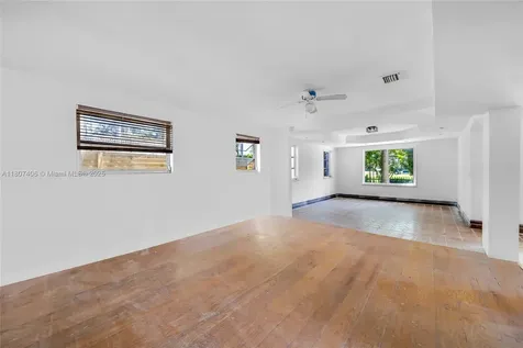 5757 Alton Road Miami Beach FL 33140