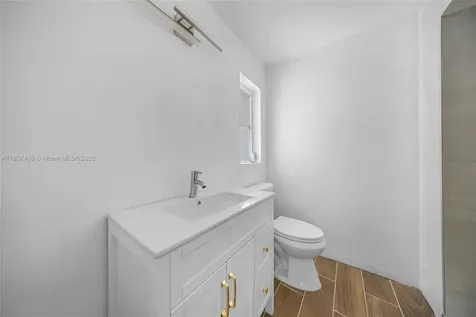 5757 Alton Road Miami Beach FL 33140
